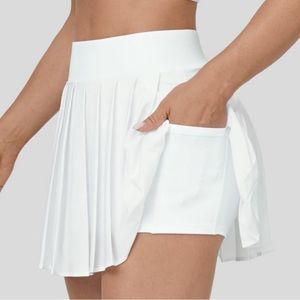 Halara Breezeful High Waisted Pleated 2-in-1 Skirt Small White